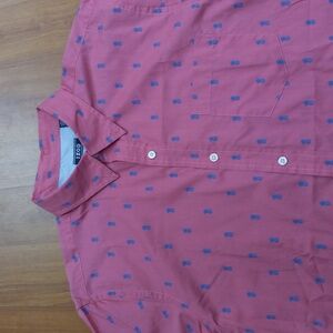 Izod button down